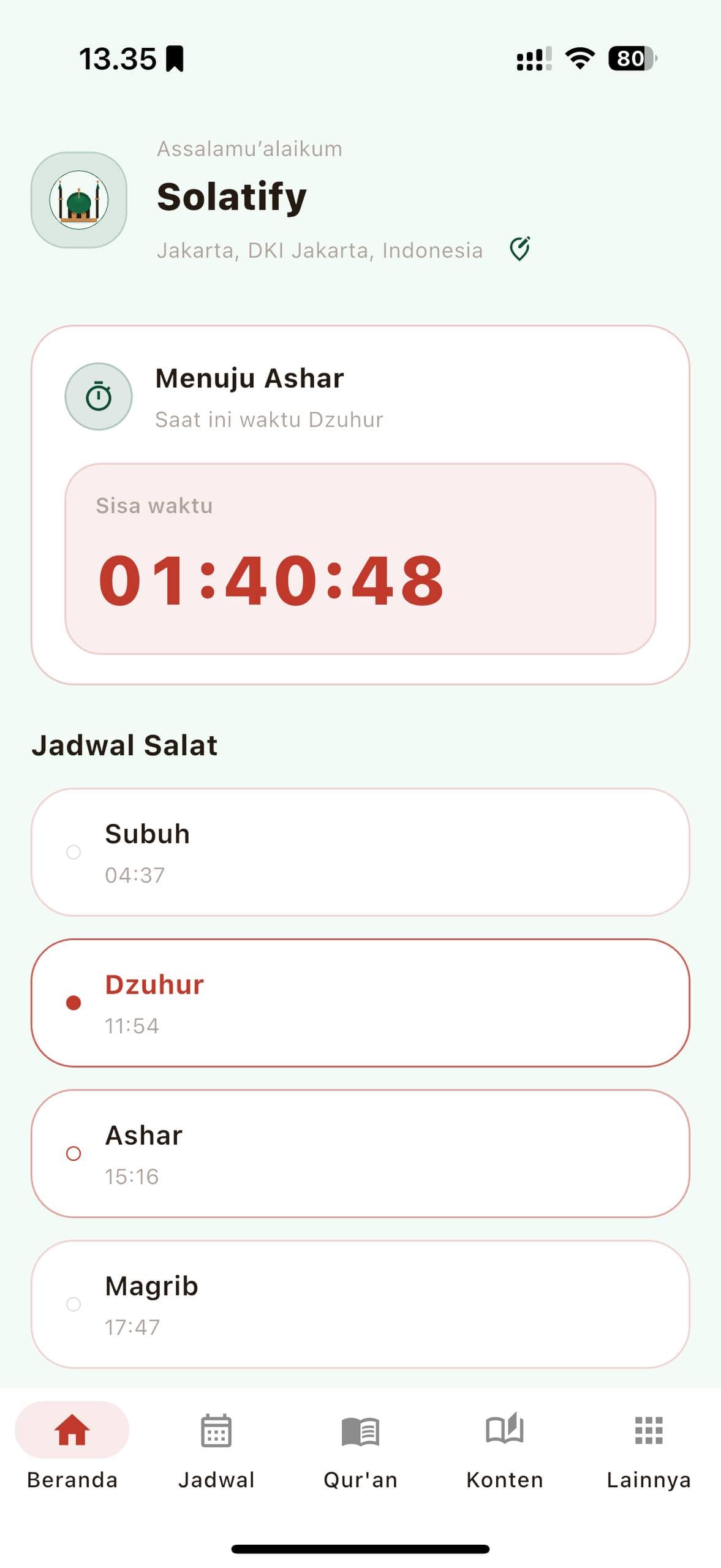 Solatify home screen with next prayer preview
